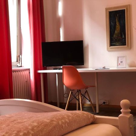 Pension Stadtmitte Garni Karlsruhe Bagian luar foto