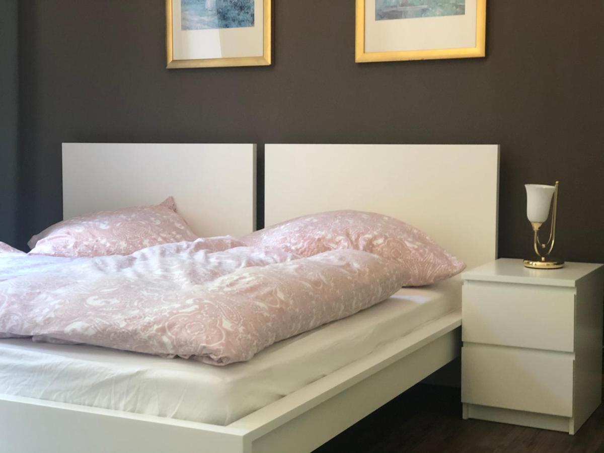 Pension Stadtmitte Garni Karlsruhe Bagian luar foto