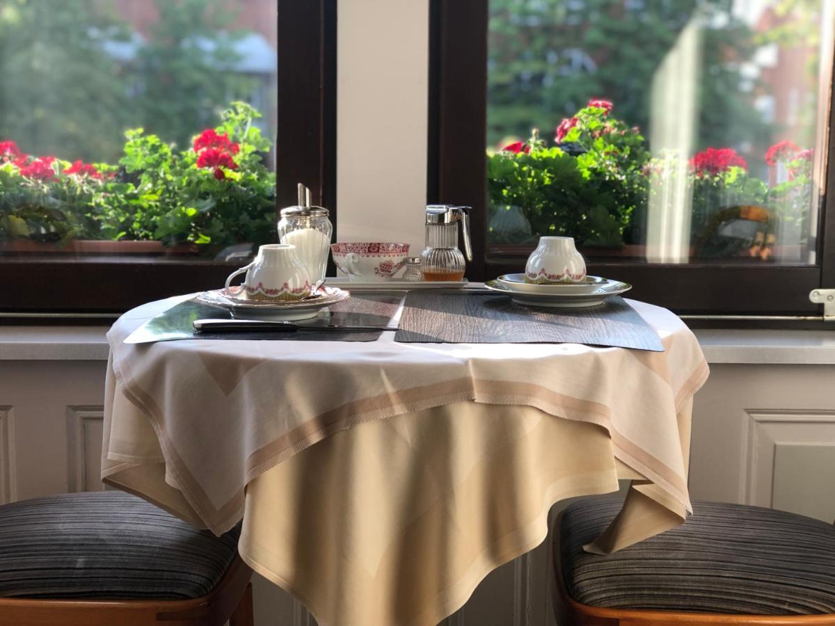 Pension Stadtmitte Garni Karlsruhe Bagian luar foto