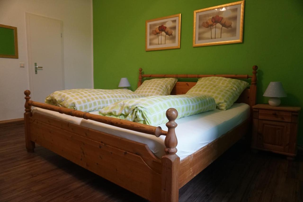 Pension Stadtmitte Garni Karlsruhe Bagian luar foto