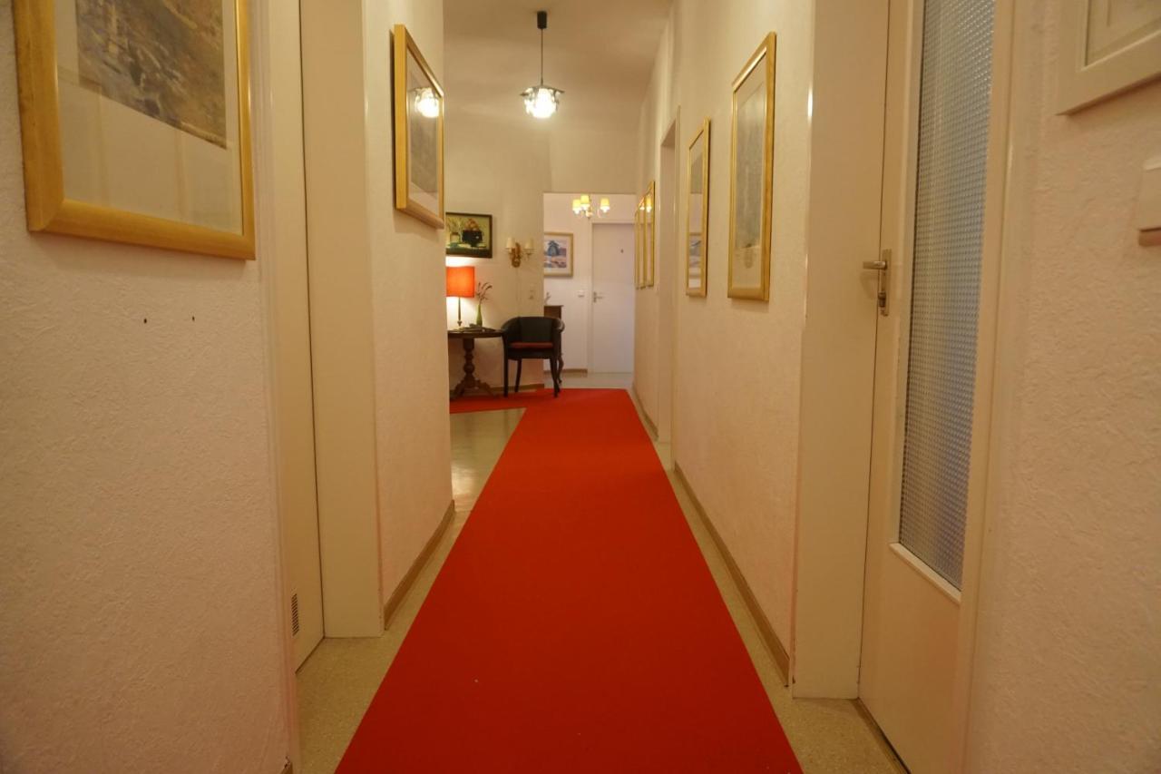 Pension Stadtmitte Garni Karlsruhe Bagian luar foto